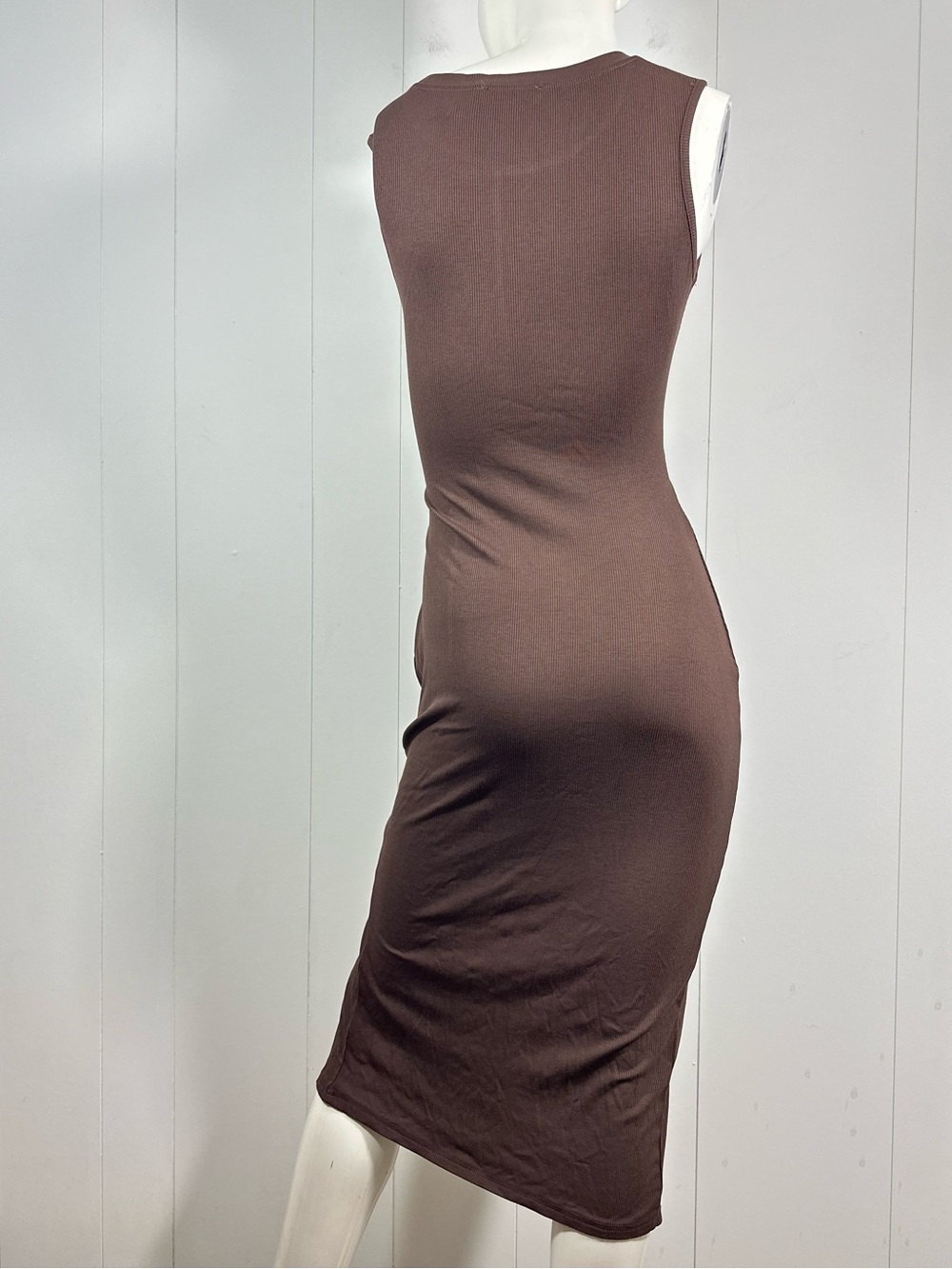 NWT OTEN Size M Sleeveless Ribbed Knit Cutout Midi Brown Dress Bodycon Slit Leg - Picture 6 of 12